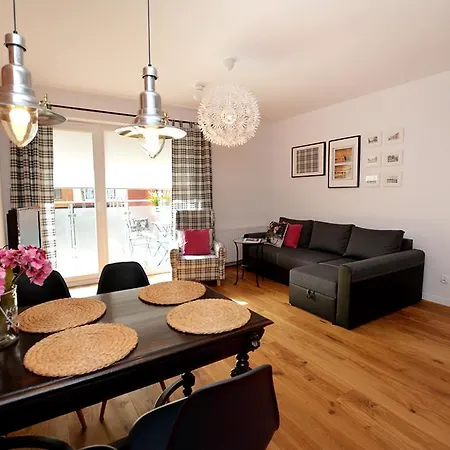 Stylowy Polanki Kolberg